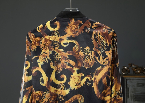 ブランドジャケット側面デザイン